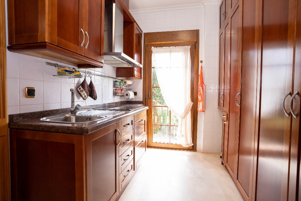 7 Bed Townhouse for sale in Campoamor Costa Blanca, Alicante, Spain