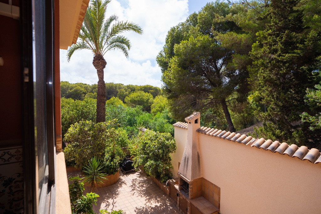 7 Bed Townhouse for sale in Campoamor Costa Blanca, Alicante, Spain