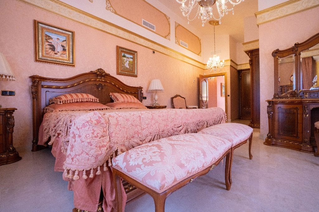 7 Bed Townhouse for sale in Campoamor Costa Blanca, Alicante, Spain