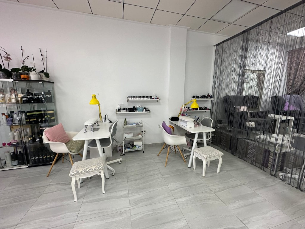Commercial unit for sale in La Zenia Costa Blanca, Alicante, Spain