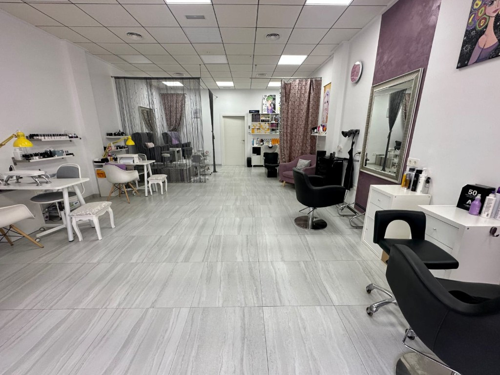 Commercial unit for sale in La Zenia Costa Blanca, Alicante, Spain