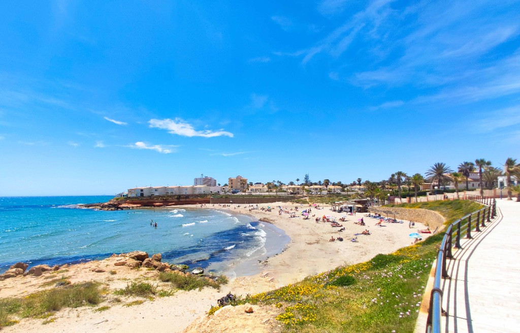 Commercial unit for sale in La Zenia Costa Blanca, Alicante, Spain