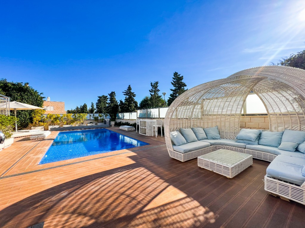 5 Bed Townhouse for sale in La Mata Costa Blanca, Alicante, Spain