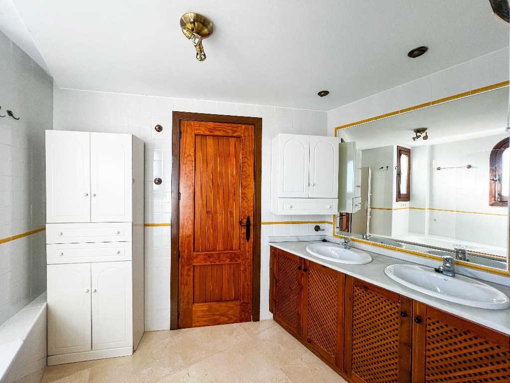 2 Bed Apartment for sale in Punta Prima Costa Blanca, Alicante, Spain
