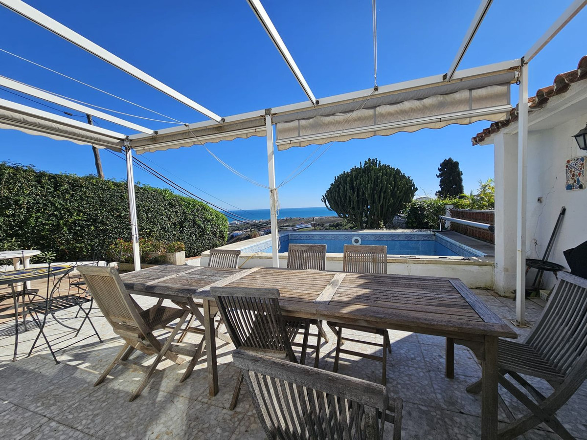 3 Bed Townhouse for sale in Manilva Costa Del Sol, Málaga, Spain