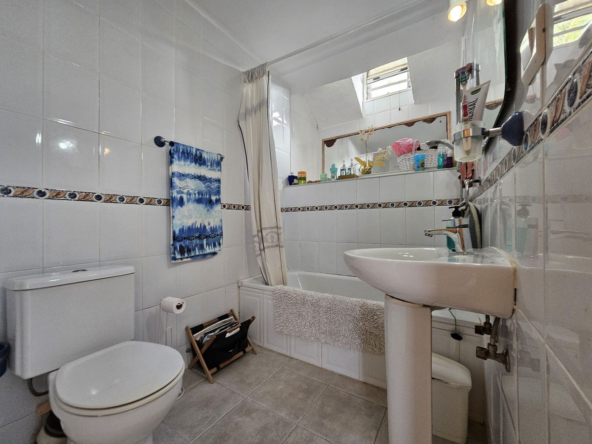 3 Bed Townhouse for sale in Manilva Costa Del Sol, Málaga, Spain