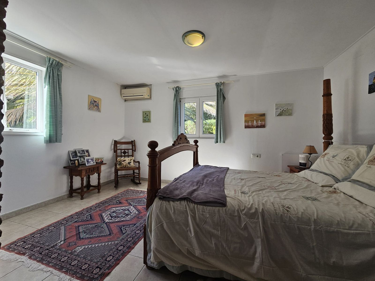 3 Bed Townhouse for sale in Manilva Costa Del Sol, Málaga, Spain