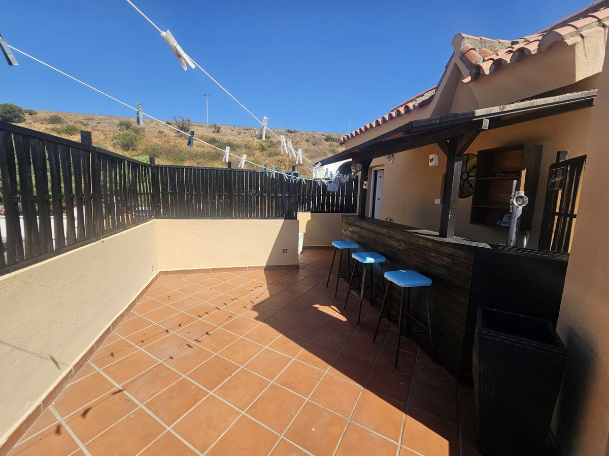 Se vende Pareada de 4 dormitorios en Costa Del Sol, Málaga, España