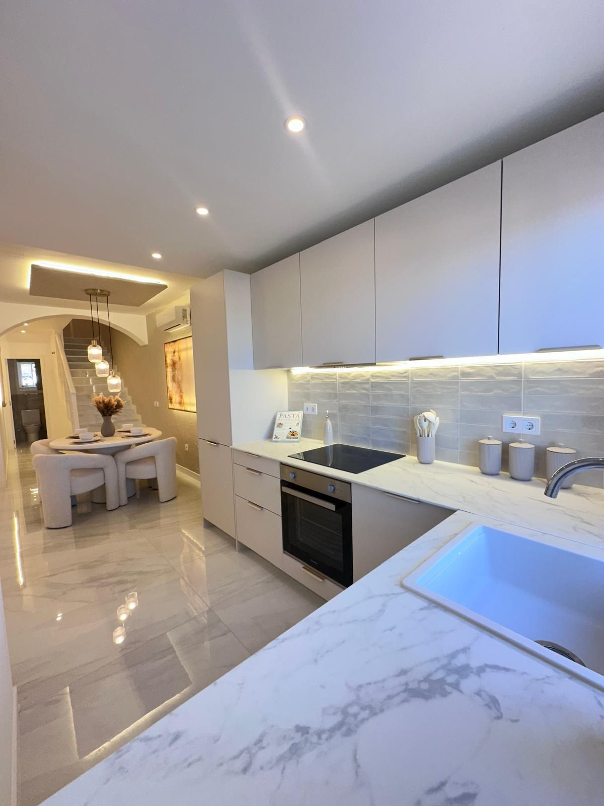 Se vende Dúplex de 2 dormitorios en Costa Del Sol, Málaga, España