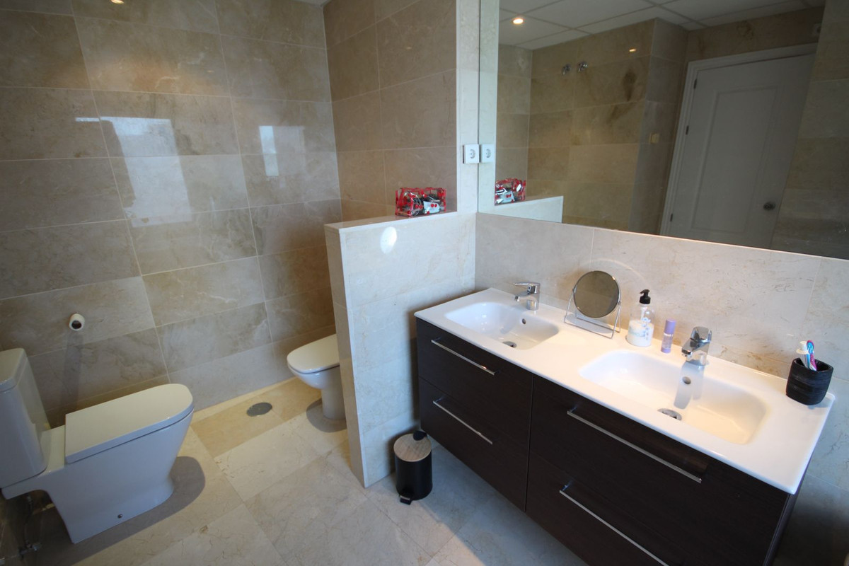 2 Bed Apartment for sale in Riviera Del Sol Costa Del Sol, Málaga, Spain