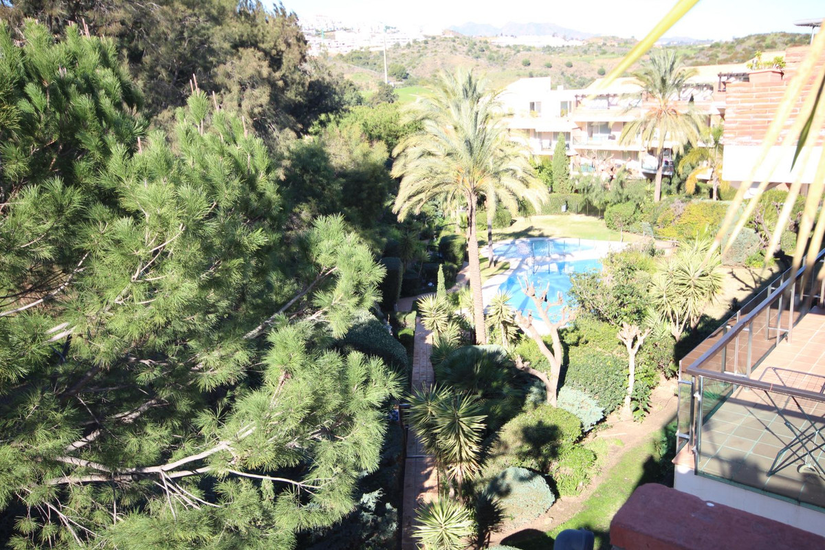2 Bed Apartment for sale in Riviera Del Sol Costa Del Sol, Málaga, Spain