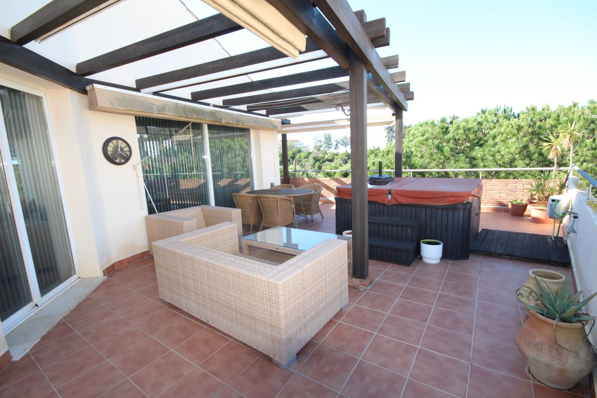 2 Bed Apartment for sale in Riviera Del Sol Costa Del Sol, Málaga, Spain