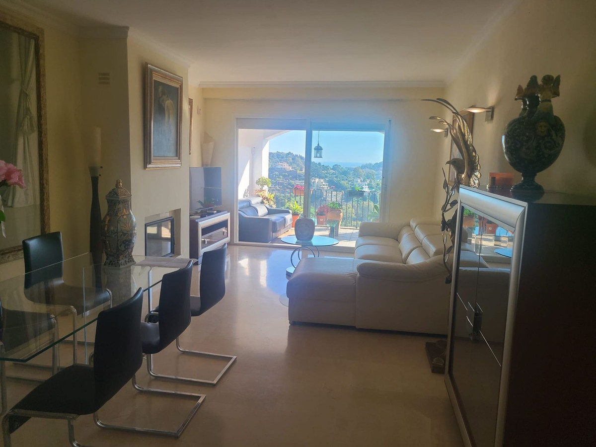 Se vende Apartamento Planta Media de 2 dormitorios en Costa Del Sol, Málaga, España