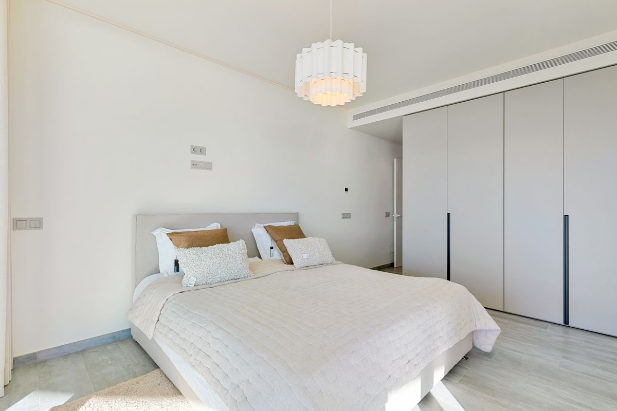 3 Bed Apartment for sale in Higueron Costa Del Sol, Málaga, Spain