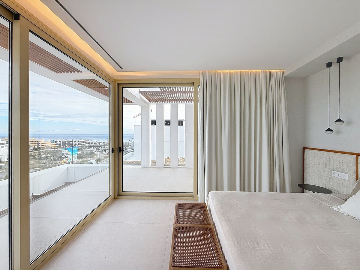 6 Bed Townhouse for sale in Málaga Costa Del Sol, Málaga, Spain