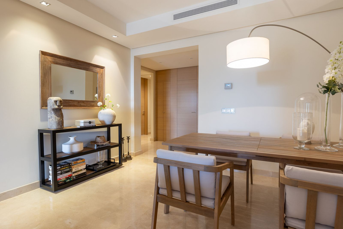 2 Bed Apartment for sale in Benahavís Costa Del Sol, Málaga, Spain