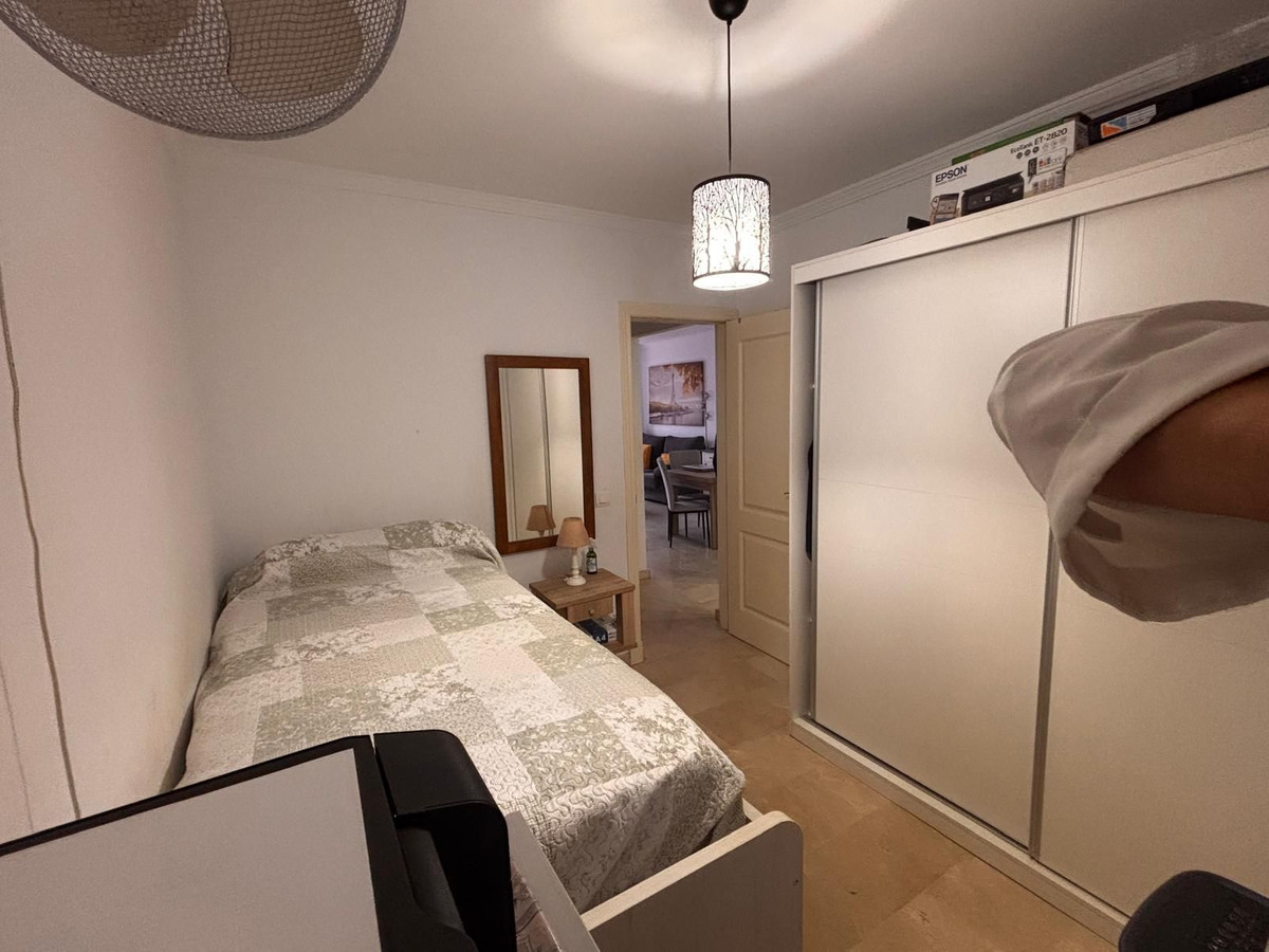 2 Bed Apartment for sale in Fuengirola Costa Del Sol, Málaga, Spain