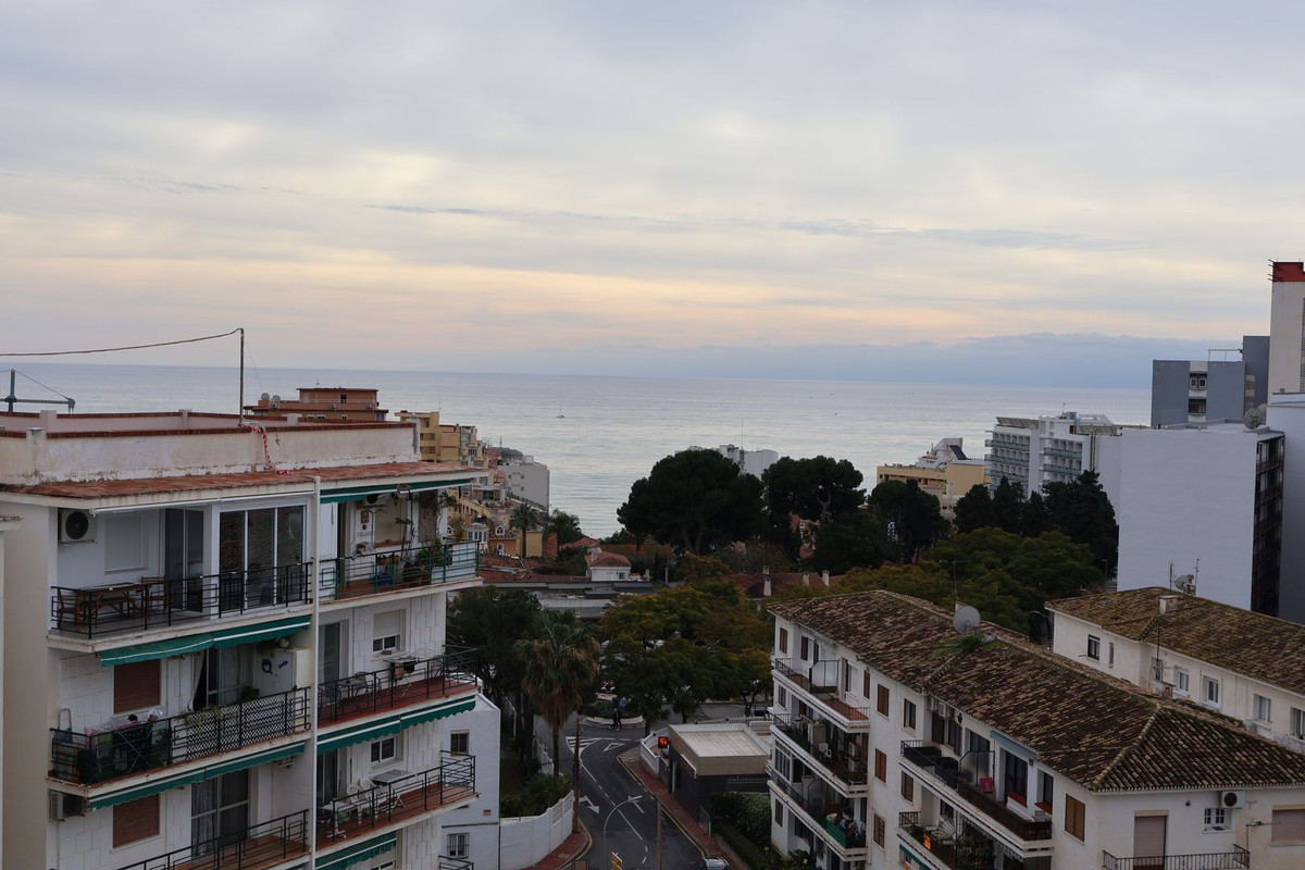 2 Bed Apartment for sale in Benalmadena Costa Costa Del Sol, Málaga, Spain