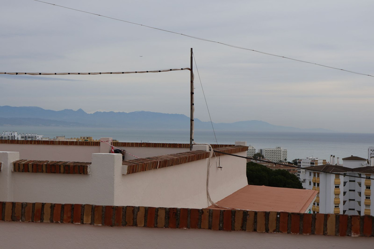2 Bed Apartment for sale in Benalmadena Costa Costa Del Sol, Málaga, Spain