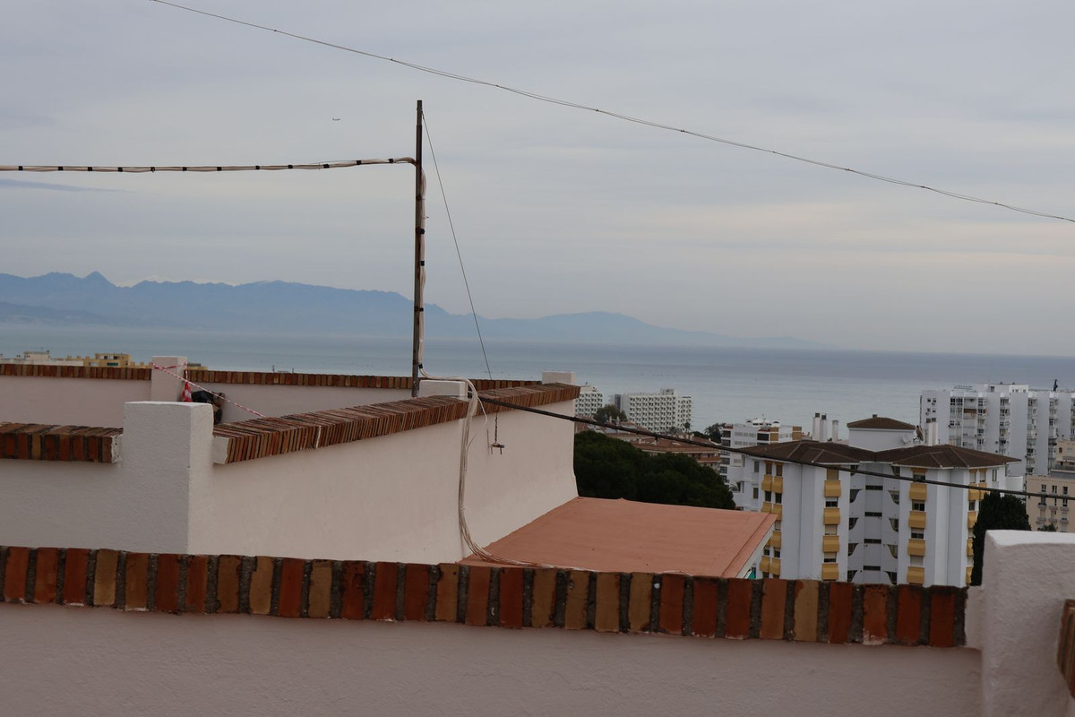 2 Bed Apartment for sale in Benalmadena Costa Costa Del Sol, Málaga, Spain