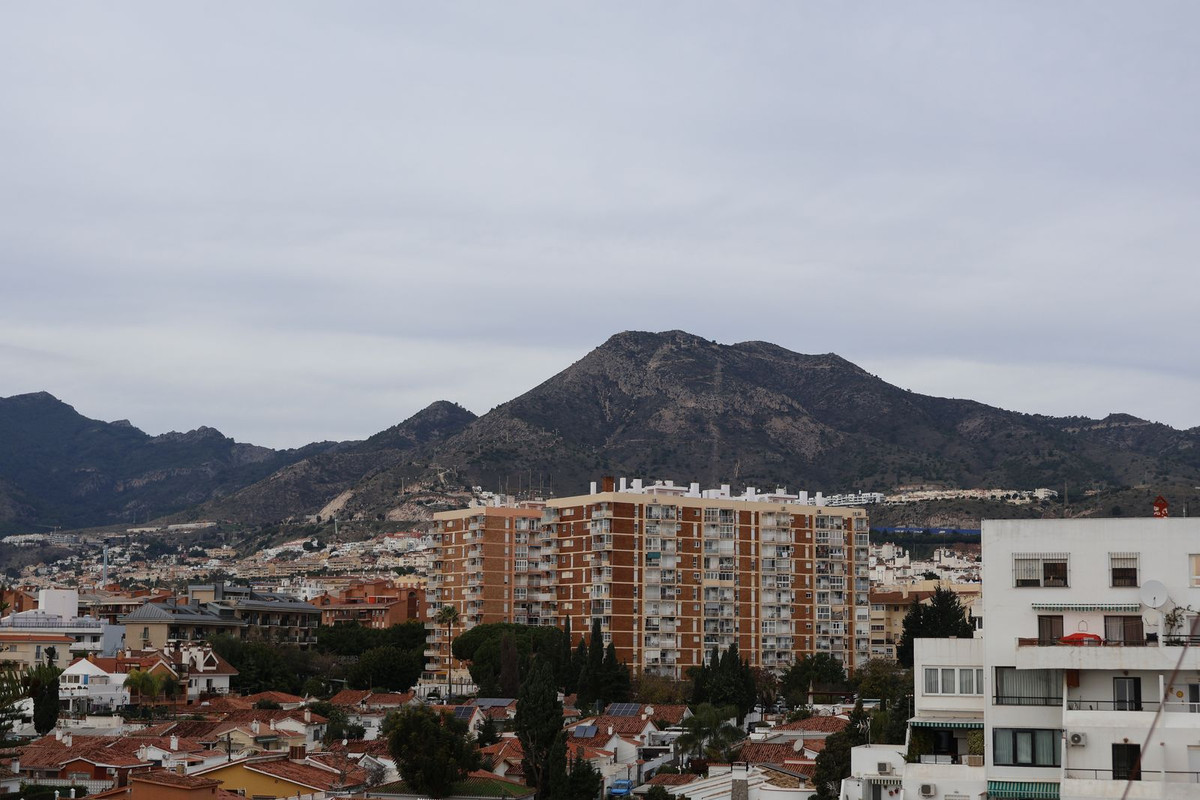 2 Bed Apartment for sale in Benalmadena Costa Costa Del Sol, Málaga, Spain