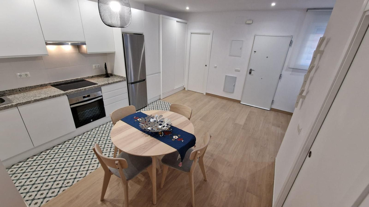 Se vende Apartamento Planta Baja de 1 dormitorios en Costa Del Sol, Málaga, España