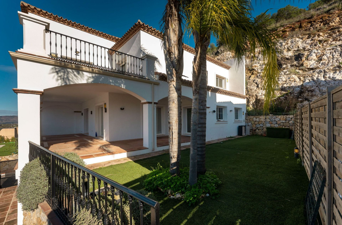 Se vende Villa - Chalet de 4 dormitorios en Costa Del Sol, Málaga, España
