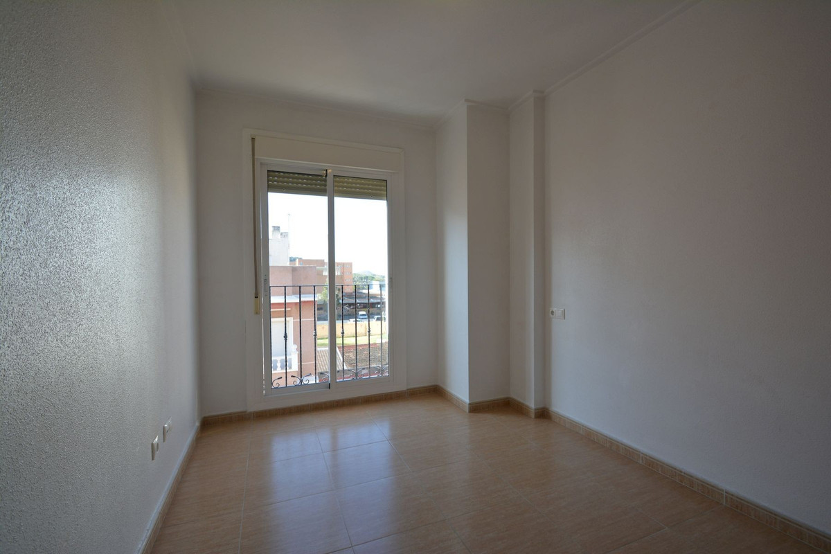 3 Bed Apartment for sale in Guardamar Del Segura Costa Blanca, Alicante, Spain