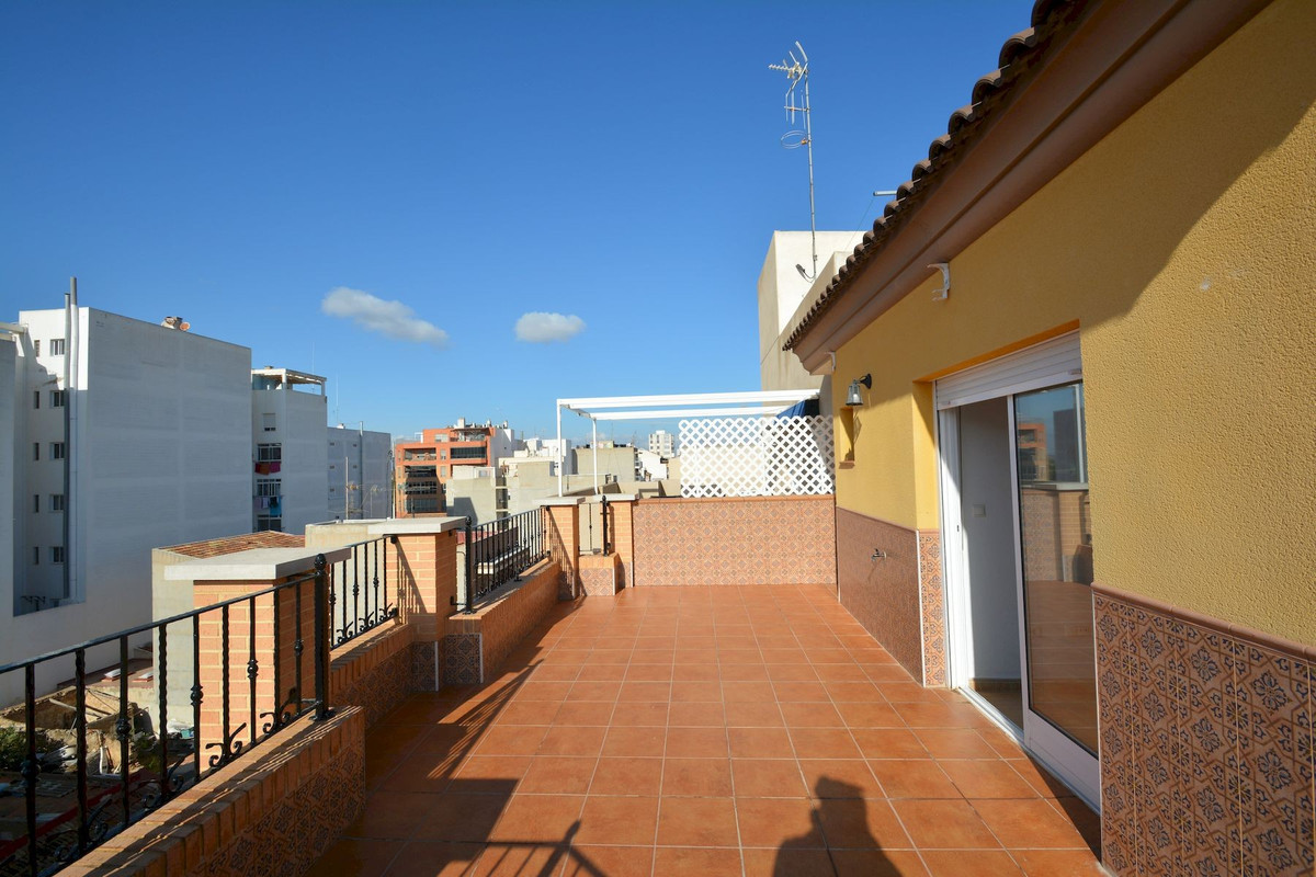 3 Bed Apartment for sale in Guardamar Del Segura Costa Blanca, Alicante, Spain