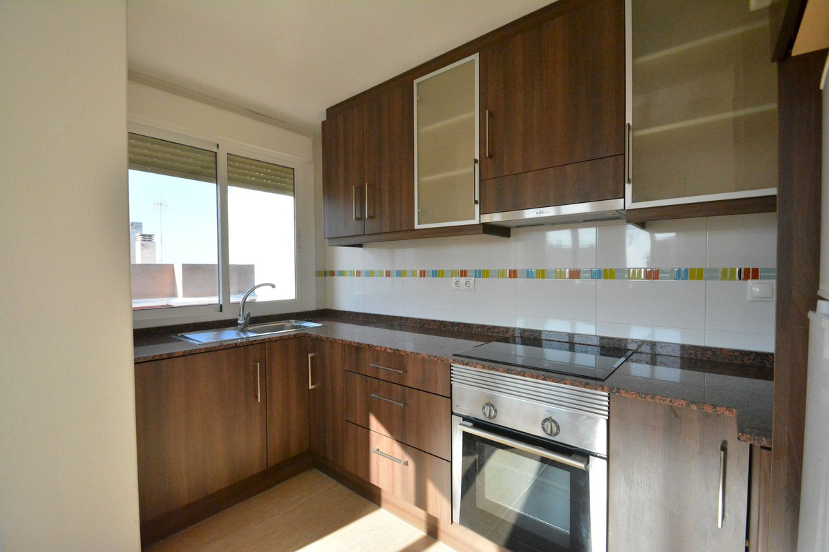 3 Bed Apartment for sale in Guardamar Del Segura Costa Blanca, Alicante, Spain