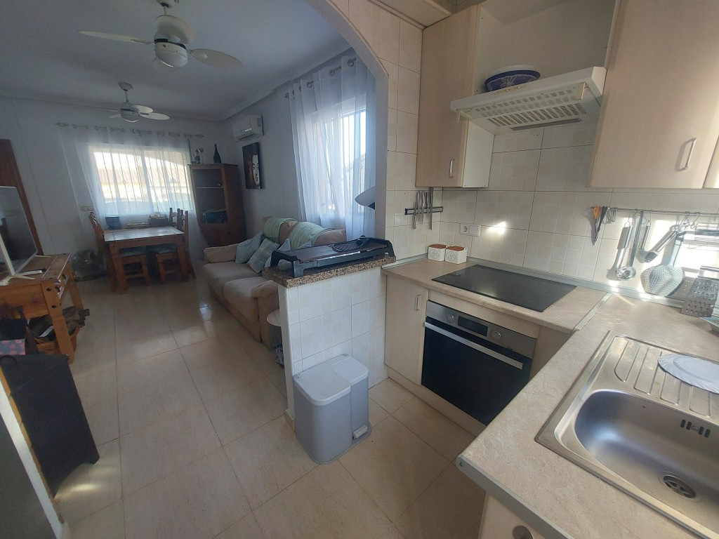 Se vende Villa - Chalet de 3 dormitorios en Costa Blanca, Alicante, España