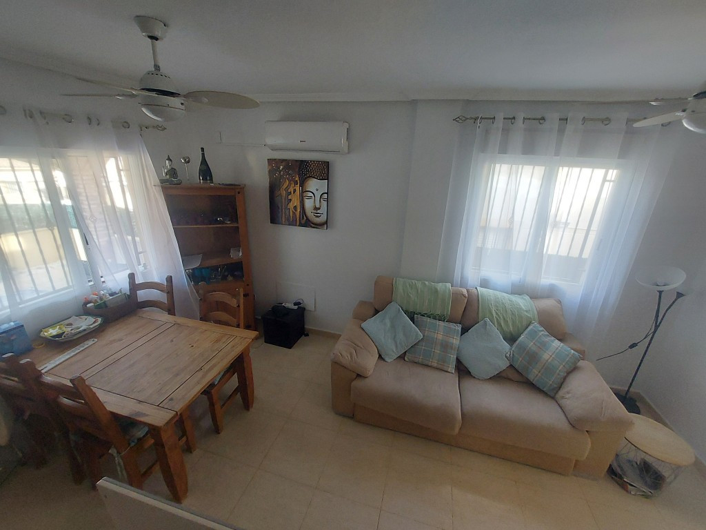Se vende Villa - Chalet de 3 dormitorios en Costa Blanca, Alicante, España