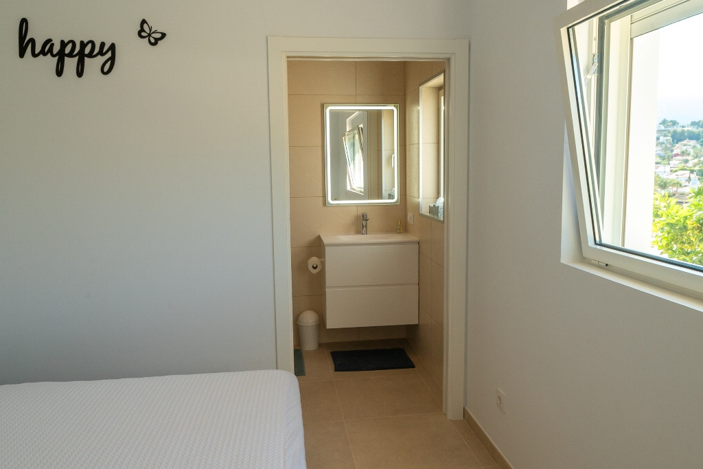 4 Bed Townhouse for sale in Calpe Costa Blanca, Alicante, Spain