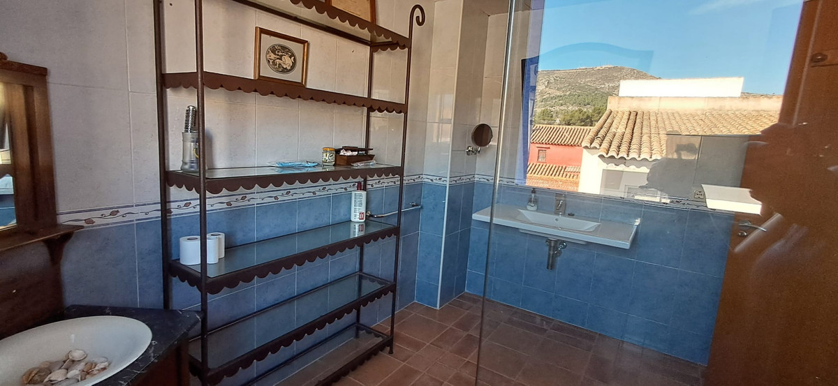 Se vende Apartamento Planta Media de 2 dormitorios en Costa Blanca, Alicante, España
