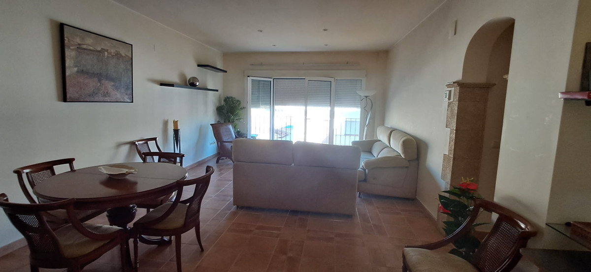 Se vende Apartamento Planta Media de 2 dormitorios en Costa Blanca, Alicante, España