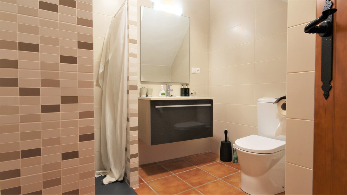 2 Bed Townhouse for sale in Tárbena Costa Blanca, Alicante, Spain
