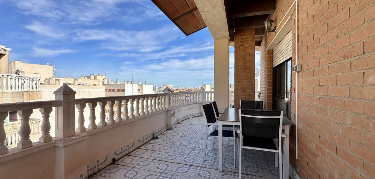Se vende Apartamento Planta Media de 1 dormitorios en Costa Blanca, Alicante, España