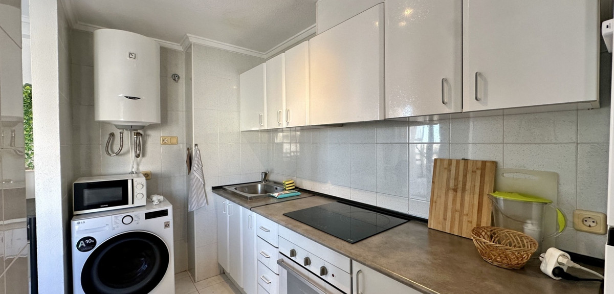 Se vende Apartamento Planta Media de 1 dormitorios en Costa Blanca, Alicante, España