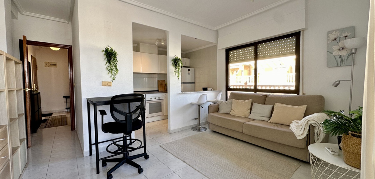 Se vende Apartamento Planta Media de 1 dormitorios en Costa Blanca, Alicante, España