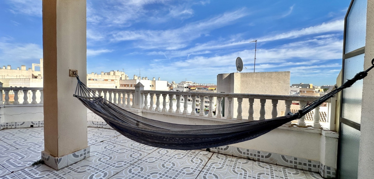Se vende Apartamento Planta Media de 1 dormitorios en Costa Blanca, Alicante, España