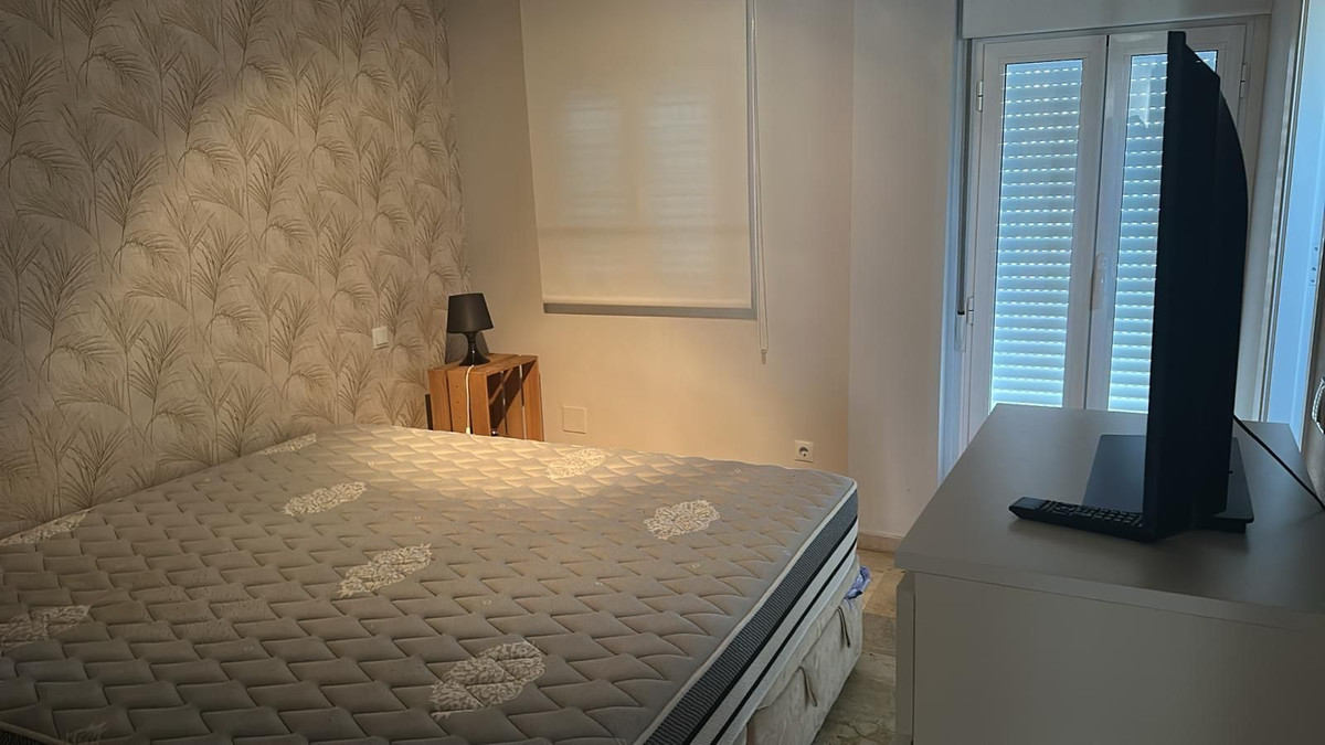 2 Bed Townhouse for sale in Estepona Costa Del Sol, Málaga, Spain