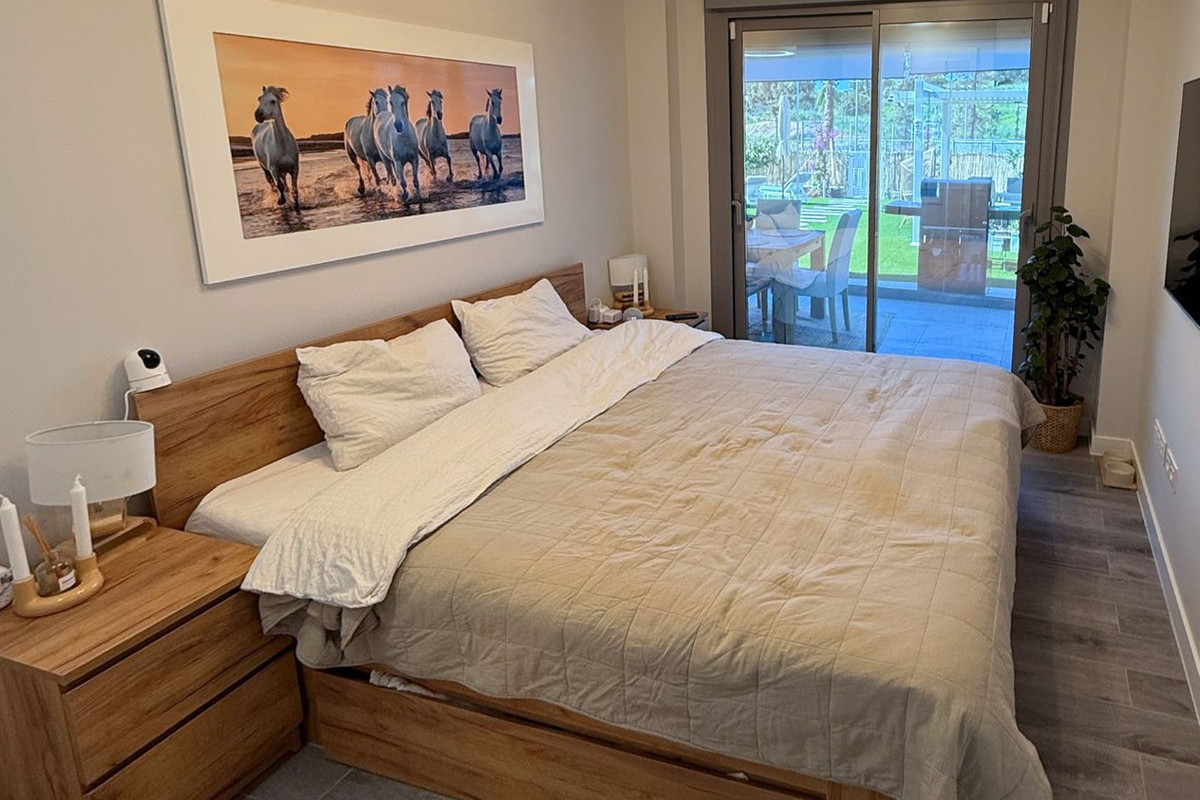 3 Bed Apartment for sale in El Chaparral Costa Del Sol, Málaga, Spain