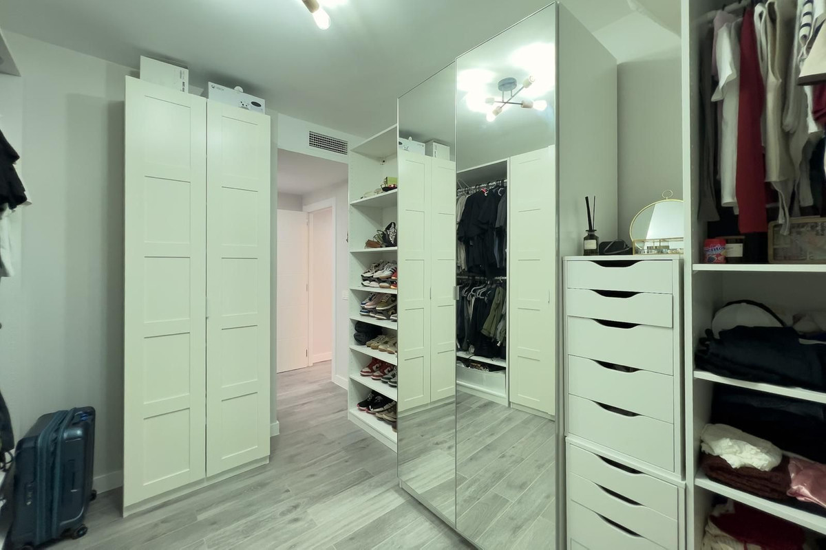 3 Bed Apartment for sale in El Chaparral Costa Del Sol, Málaga, Spain