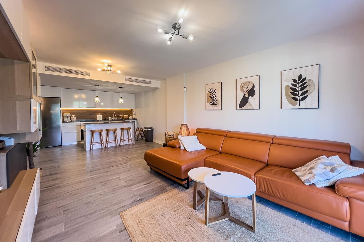 3 Bed Apartment for sale in El Chaparral Costa Del Sol, Málaga, Spain