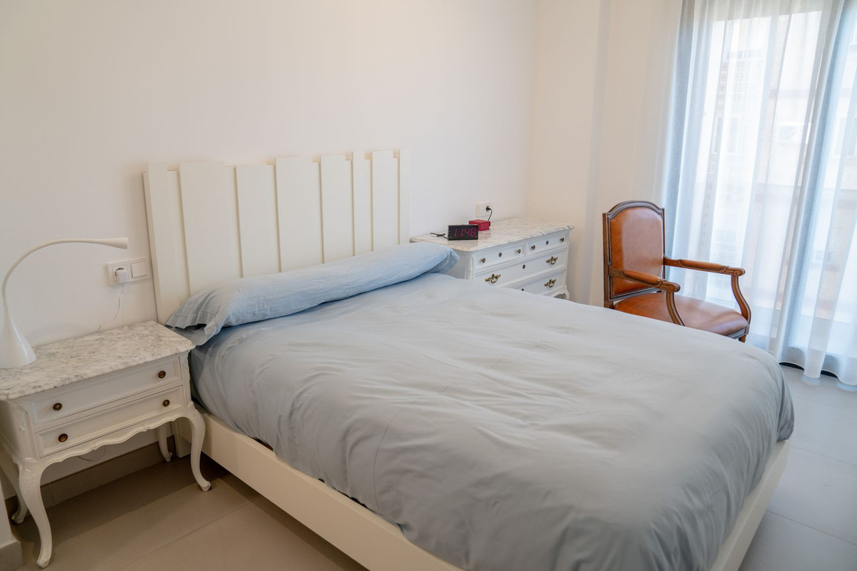1 Bed Apartment for sale in Fuengirola Costa Del Sol, Málaga, Spain