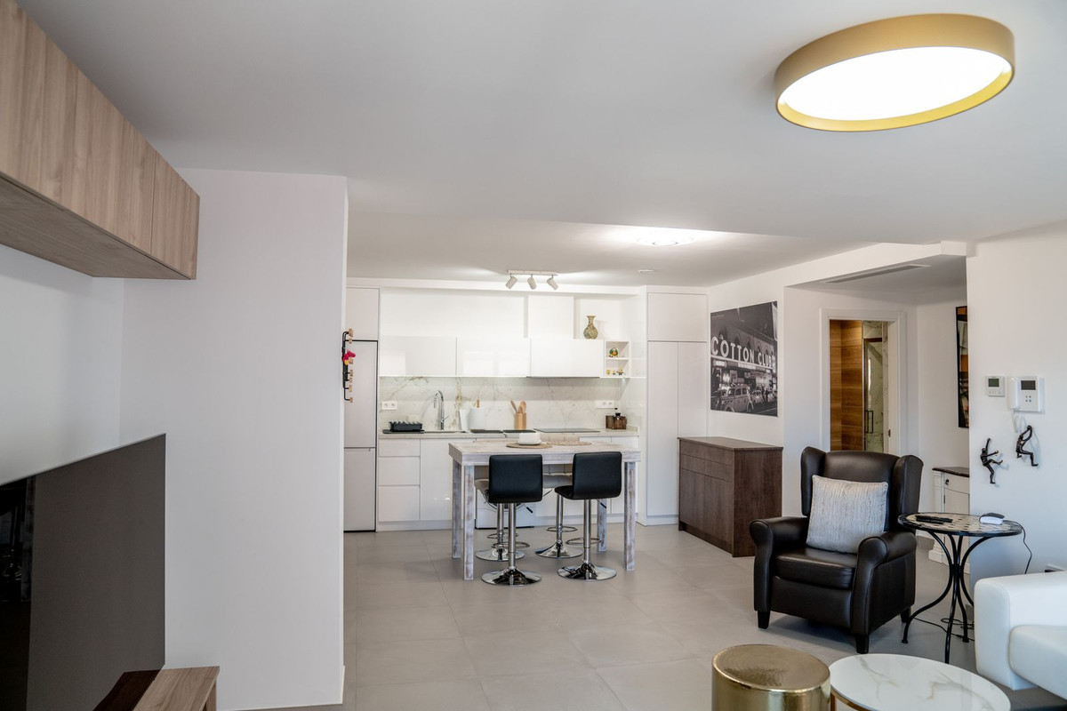 1 Bed Apartment for sale in Fuengirola Costa Del Sol, Málaga, Spain