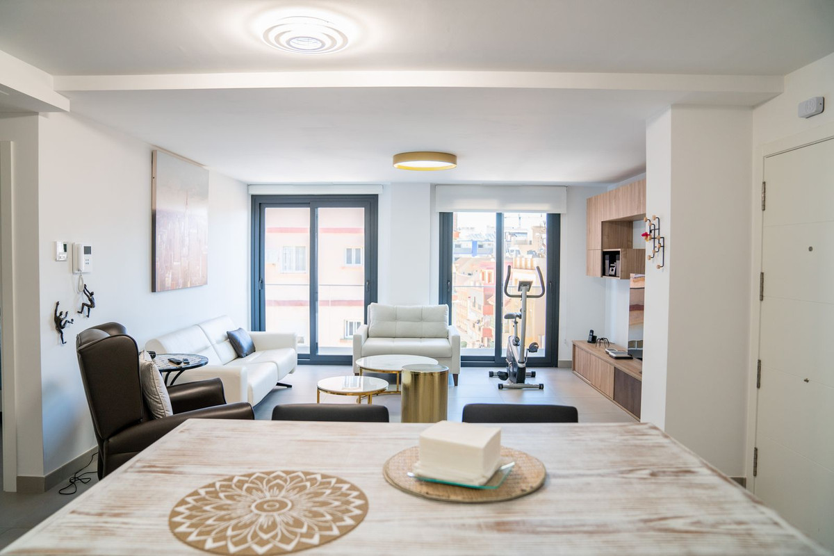1 Bed Apartment for sale in Fuengirola Costa Del Sol, Málaga, Spain
