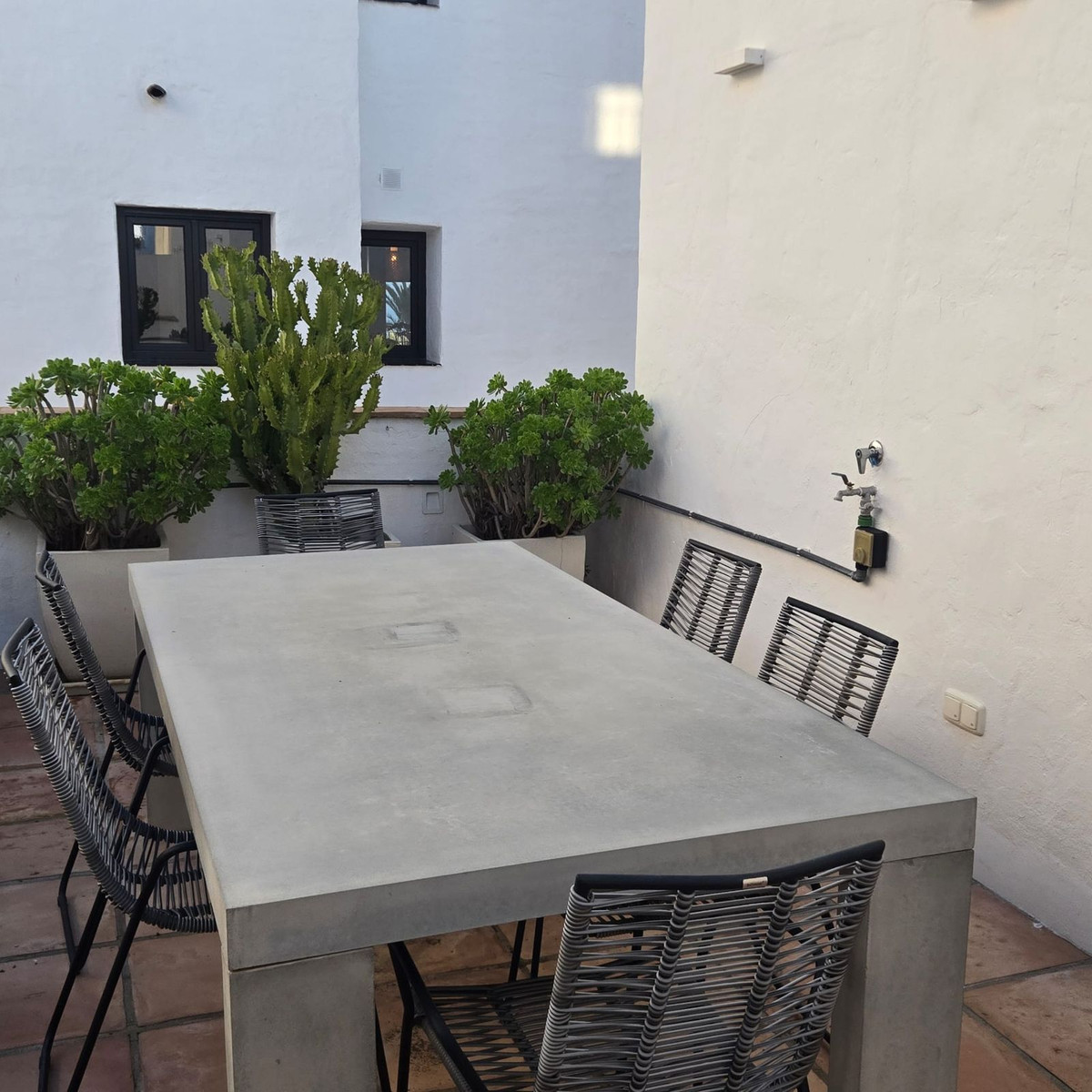 Se vende Apartamento Planta Media de 3 dormitorios en Costa Del Sol, Málaga, España