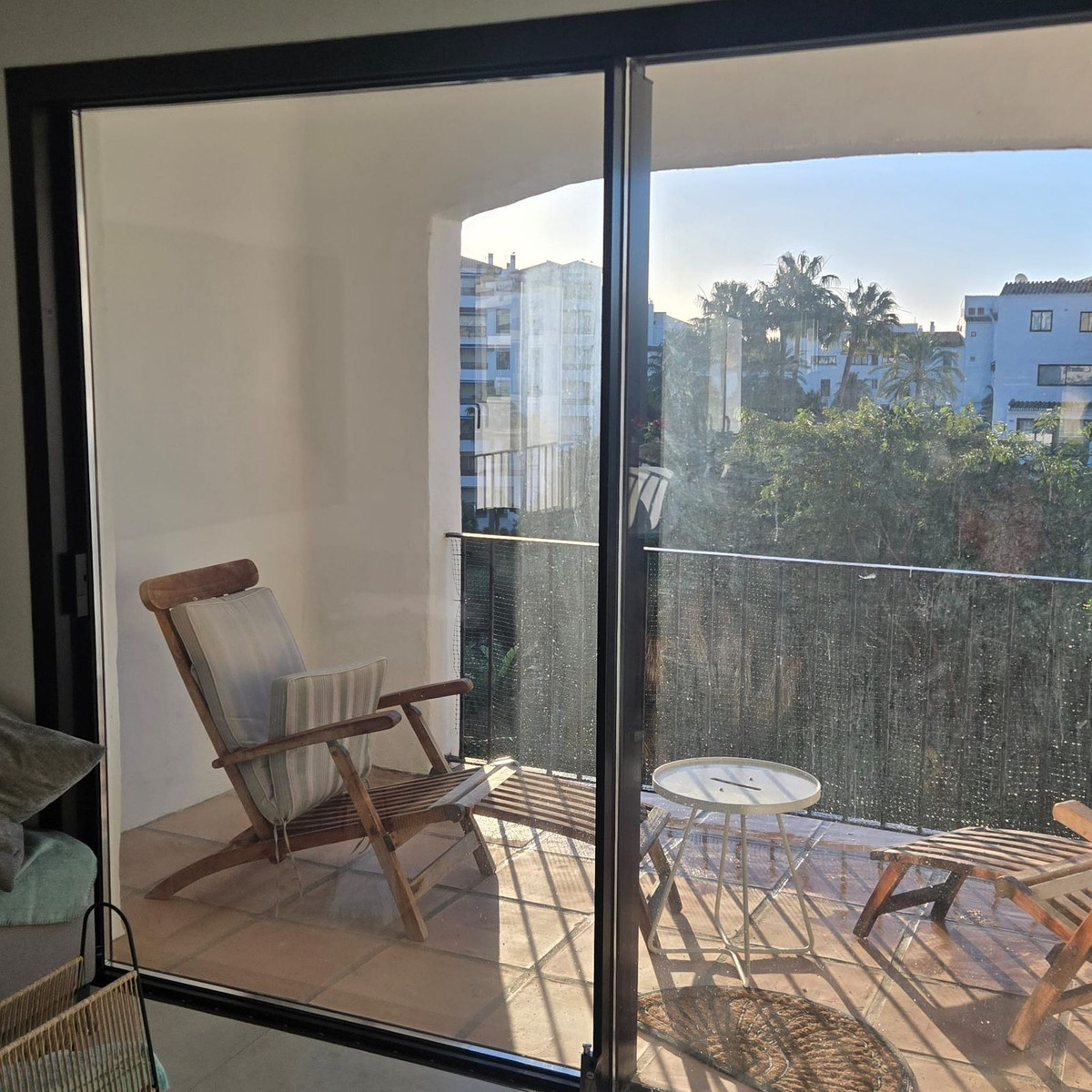 Se vende Apartamento Planta Media de 3 dormitorios en Costa Del Sol, Málaga, España