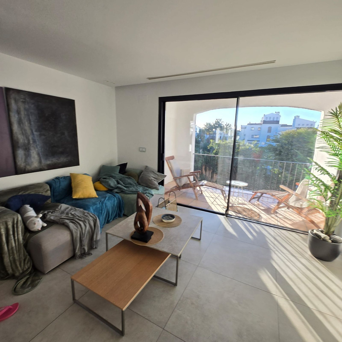Se vende Apartamento Planta Media de 3 dormitorios en Costa Del Sol, Málaga, España